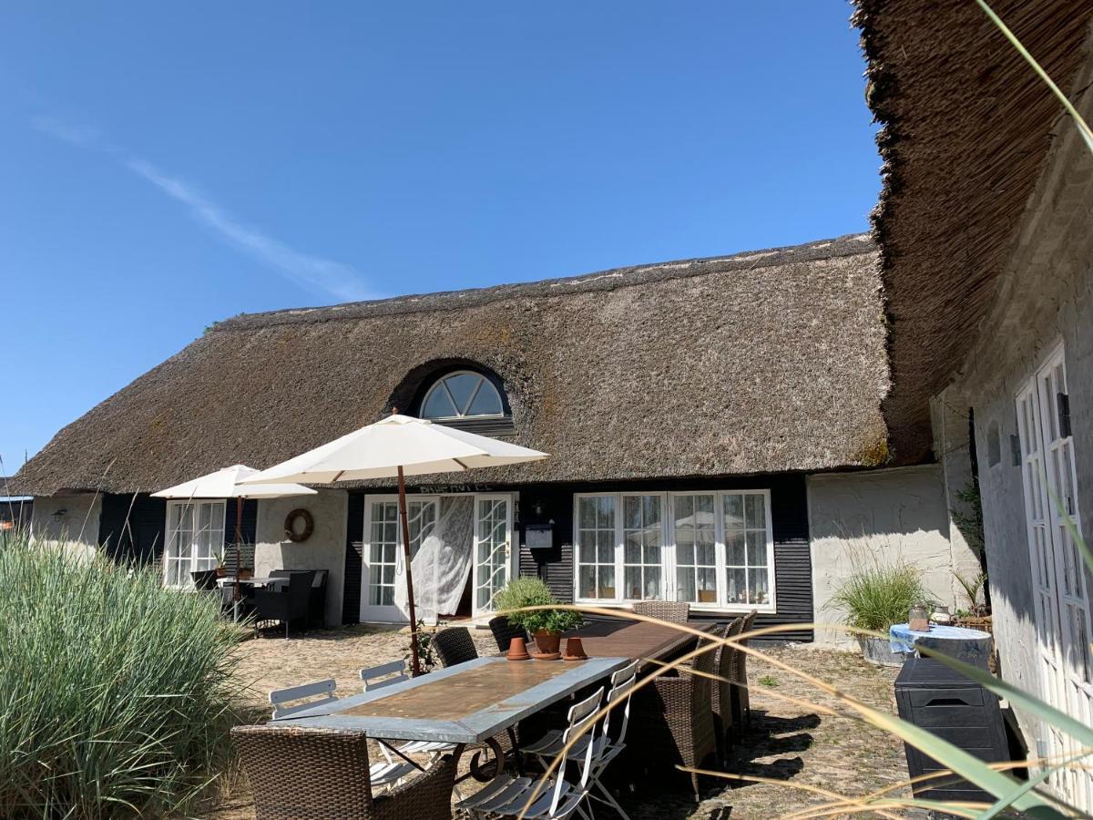 Farm61 Badehotellet I Det Midtjydske - Alder +18 Ar Tjele Екстериор снимка